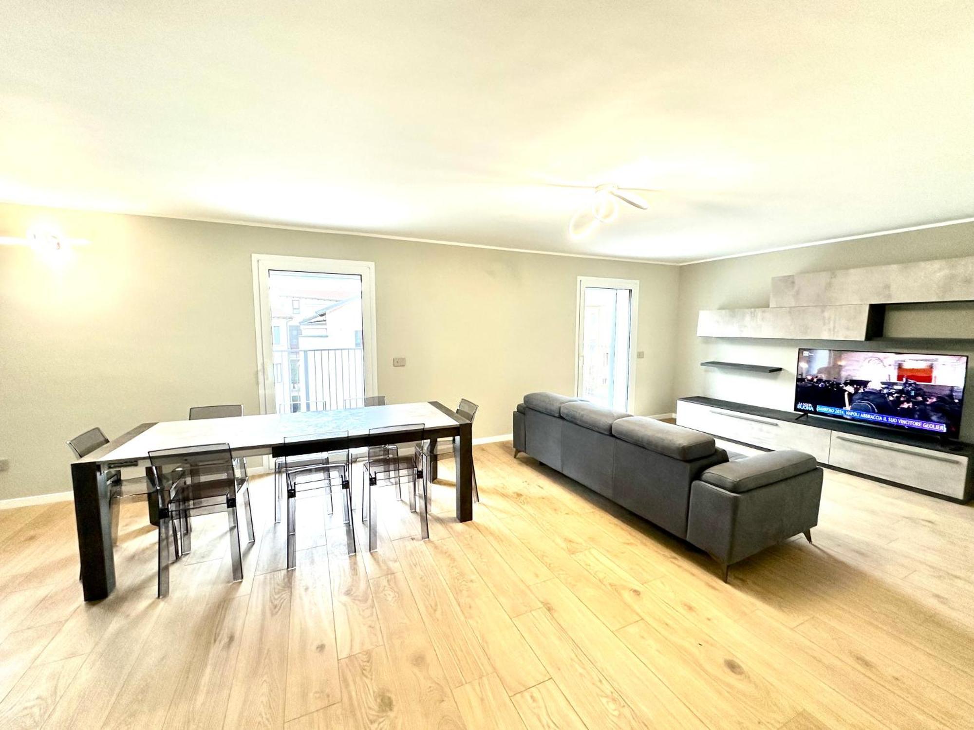 Be-C0 Sempione Luxury Apt ミラノ エクステリア 写真