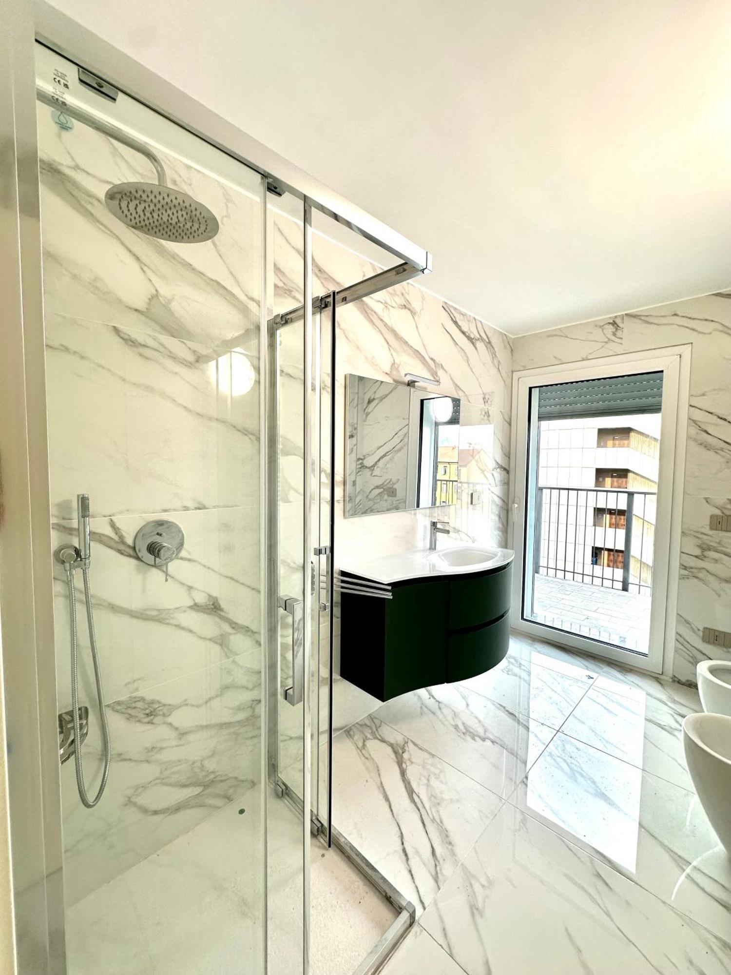 Be-C0 Sempione Luxury Apt ミラノ エクステリア 写真