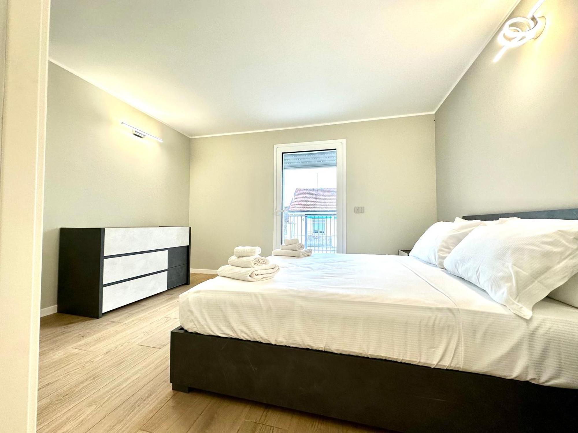 Be-C0 Sempione Luxury Apt ミラノ エクステリア 写真