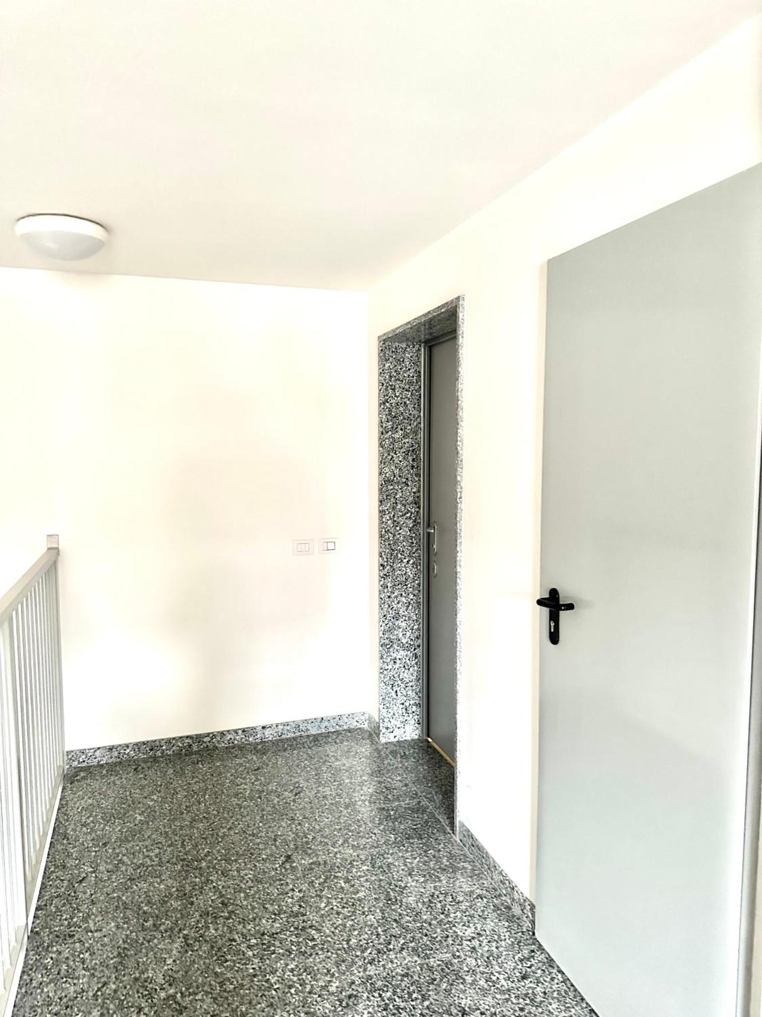 Be-C0 Sempione Luxury Apt ミラノ エクステリア 写真